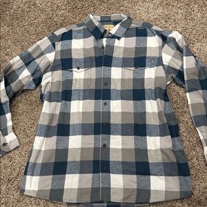 RedHead Men’s Blue and Gray Plaid Button-Down Shirt